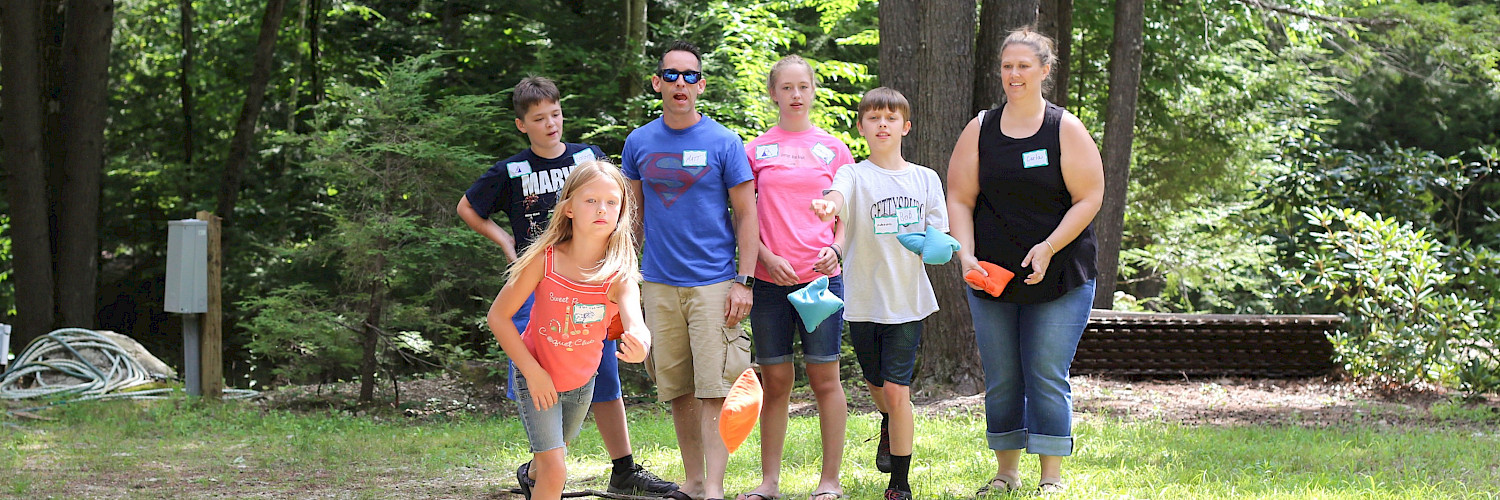 Family Camp - cornhole